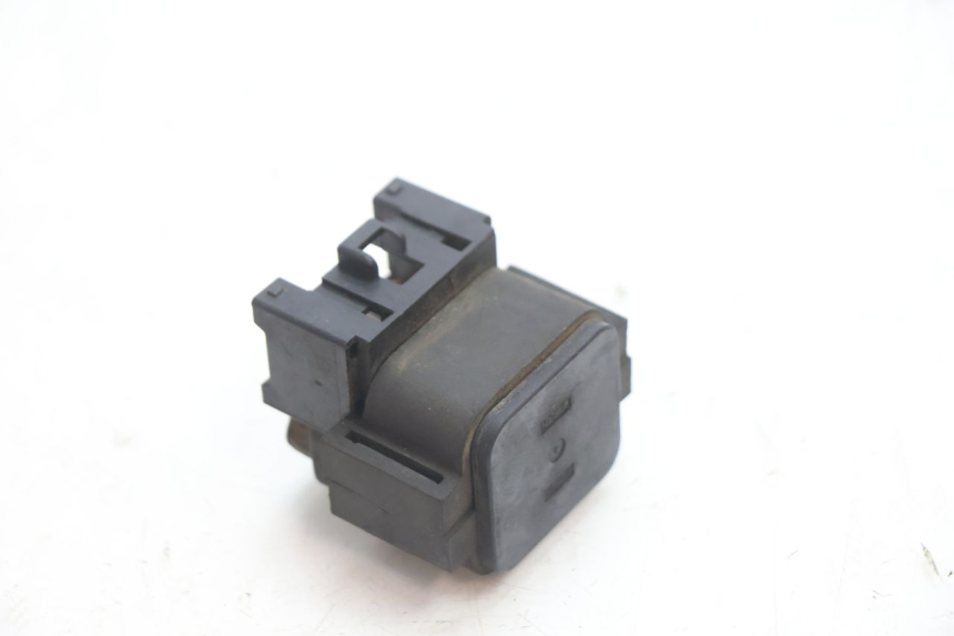 photo de STARTER RELAY YAMAHA YZF R GENESIS 750 (1993 - 1998) - Zoom on usage condition