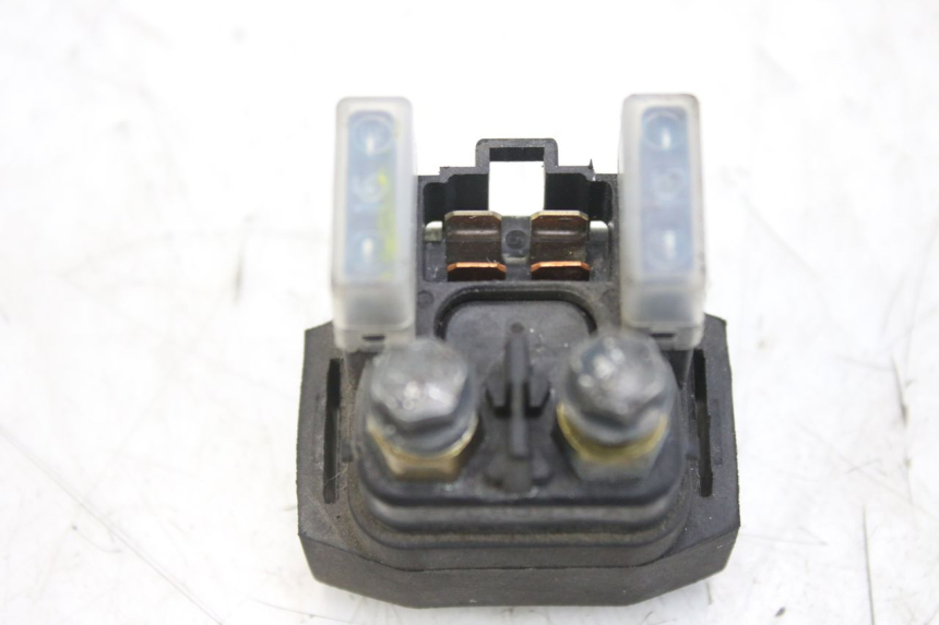 photo de STARTER RELAY YAMAHA YZF R1 1000 (2007 - 2008) - Zoom on usage condition