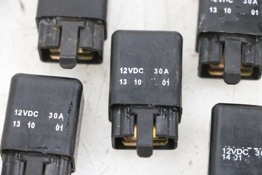 photo de RELAY ADIVA AD3 300 (2014 - 2020) - Alternative perspective