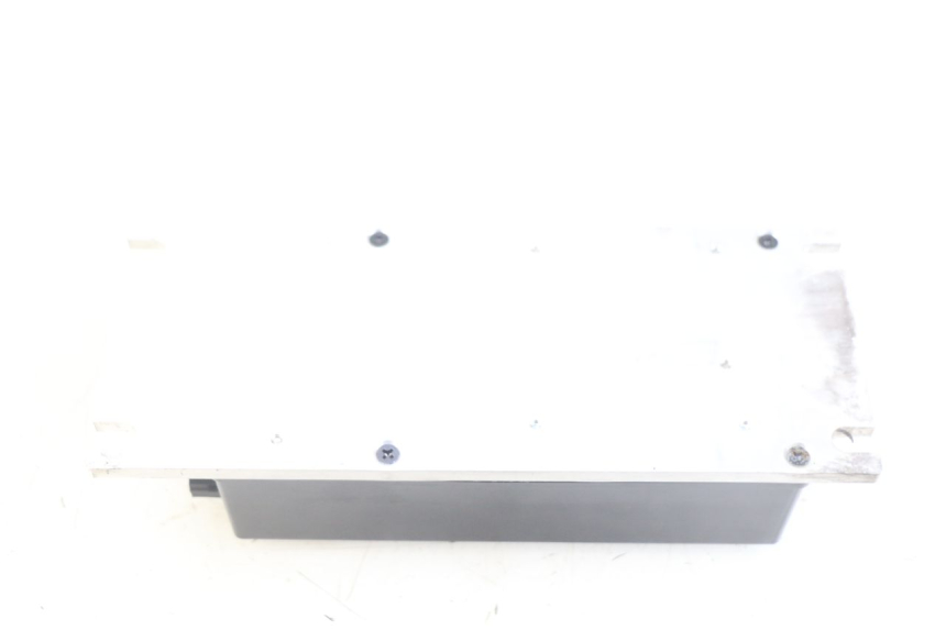 photo de ELECTRICAL RELAY ECCITY ARTELEC 670 1 (2013 - 2017) - Zoom on usage condition