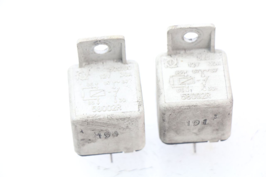 photo de RELAY PIAGGIO BEVERLY 125 (1998 - 2005) - Main view