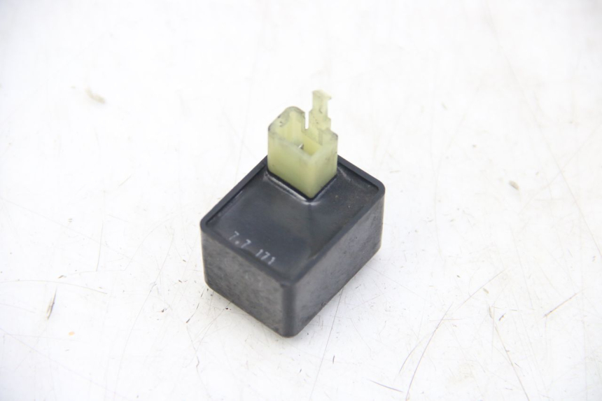 photo de ELECTRIC RELAY SUZUKI BURGMAN 125 (2007 - 2014) - Component detail