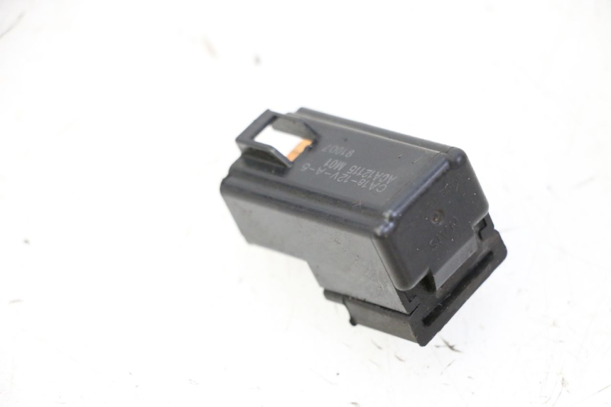 photo de ELECTRIC RELAY SUZUKI BURGMAN 125 (2007 - 2014) - Component detail