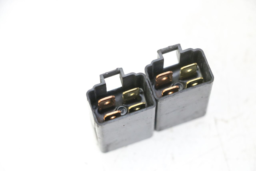 photo de ELECTRIC RELAY SUZUKI BURGMAN 125 (2007 - 2014) - Zoom on usage condition