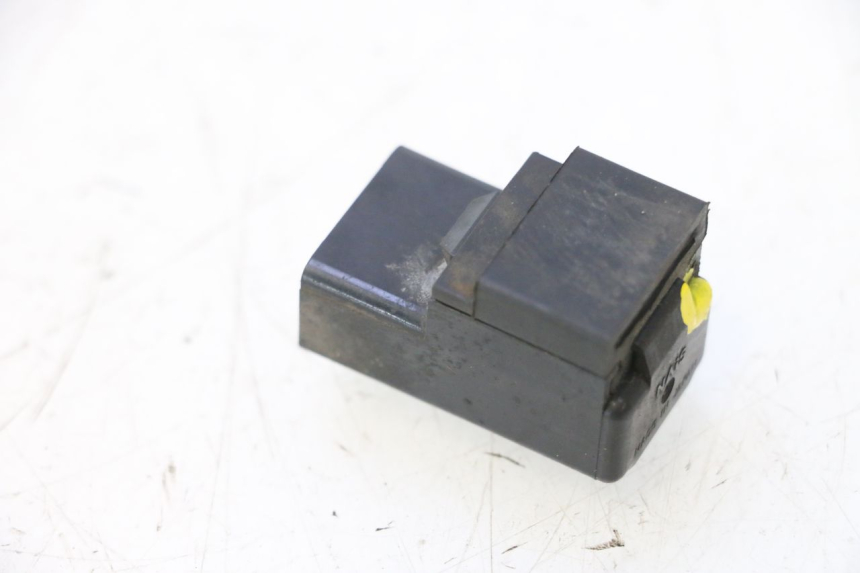 photo de ELECTRIC RELAY SUZUKI BURGMAN 125 (2007 - 2014) - Alternative perspective