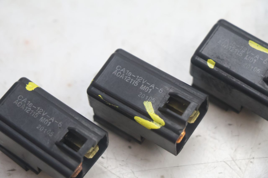 photo de RELAY SUZUKI BURGMAN EXECUTIVE ABS 650 (2006 - 2012) - Component detail