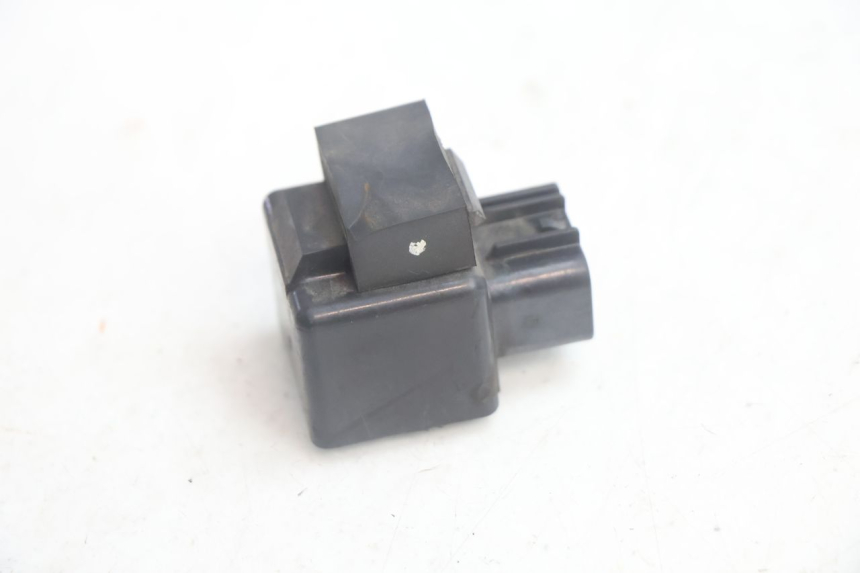 photo de RELAY SUZUKI BURGMAN EXECUTIVE ABS 650 (2006 - 2012) - Alternative perspective