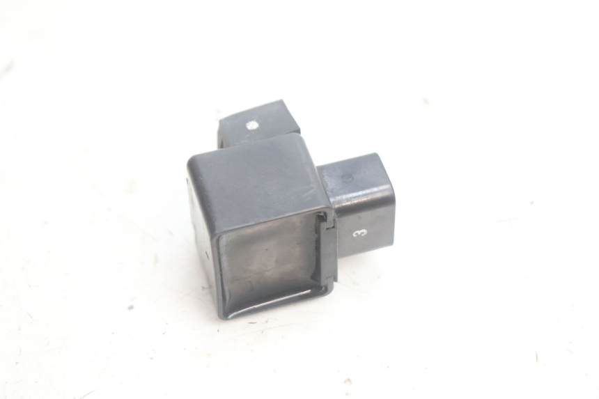 photo de RELAY SUZUKI BURGMAN EXECUTIVE ABS 650 (2006 - 2012) - Technical close-up