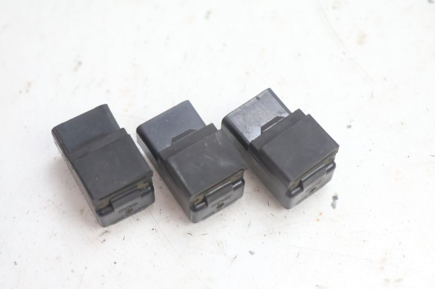 photo de RELAY SUZUKI BURGMAN EXECUTIVE ABS 650 (2006 - 2012) - Zoom on usage condition