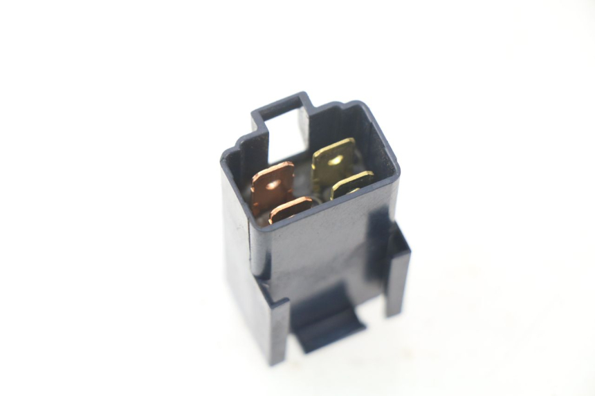 photo de ELECTRICAL RELAY YAMAHA BW'S BWS 125 (2010 - 2013) - Alternative perspective