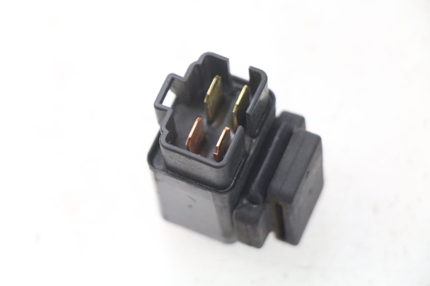 photo de ELECTRICAL RELAY YAMAHA BW'S BWS 125 (2010 - 2013) - Component detail