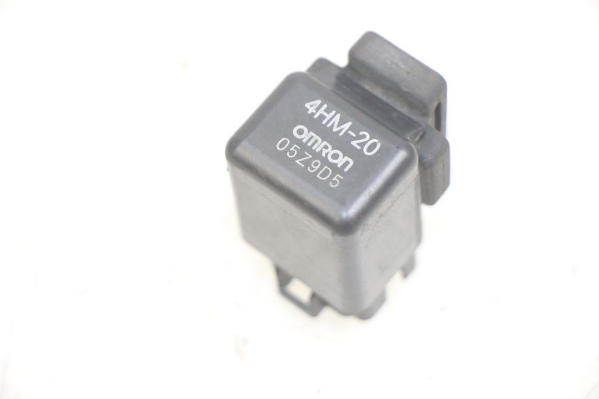 photo de ELECTRICAL RELAY YAMAHA BW'S BWS 125 (2010 - 2013) - Component detail