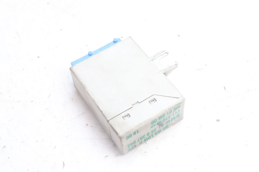 photo de ELECTRICAL RELAY BMW C1 125 (2000 - 2003) - Component detail