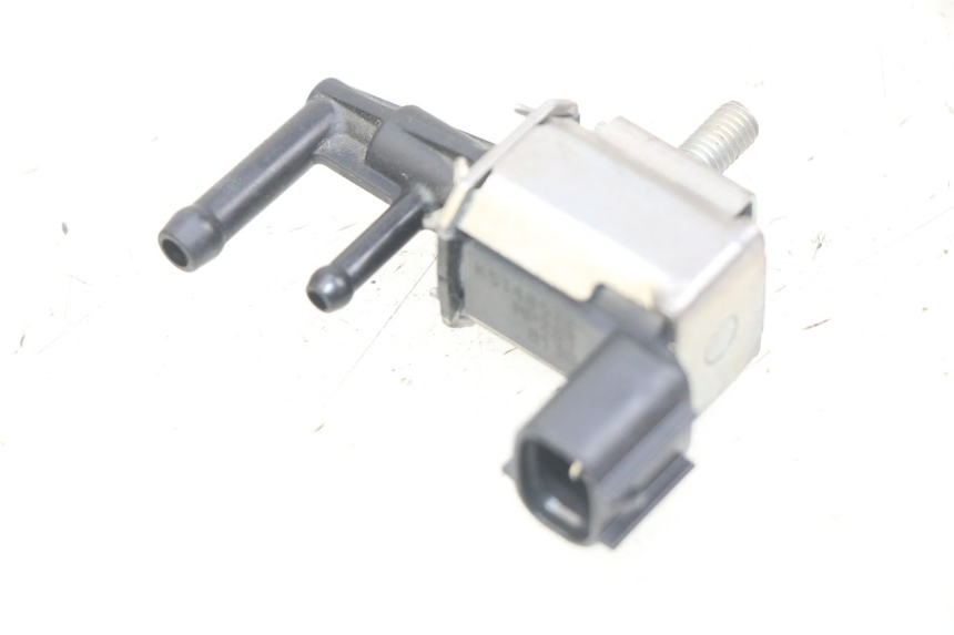photo de ELECTRICAL RELAY HONDA CB R 1000 (2018 - 2023) - Component detail
