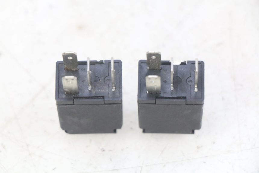 photo de ELECTRICAL RELAY PEUGEOT CITYSTAR AIR 125 (2014 - 2017) - Component detail