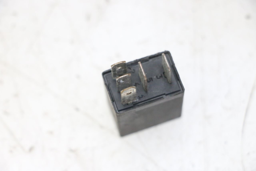 photo de ELECTRICAL RELAY PEUGEOT CITYSTAR 50 (2013 - 2017) - Zoom on usage condition