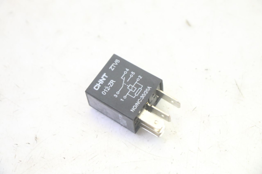 photo de ELECTRICAL RELAY PEUGEOT DJANGO 4T 50 (2014 - 2019) - Main view