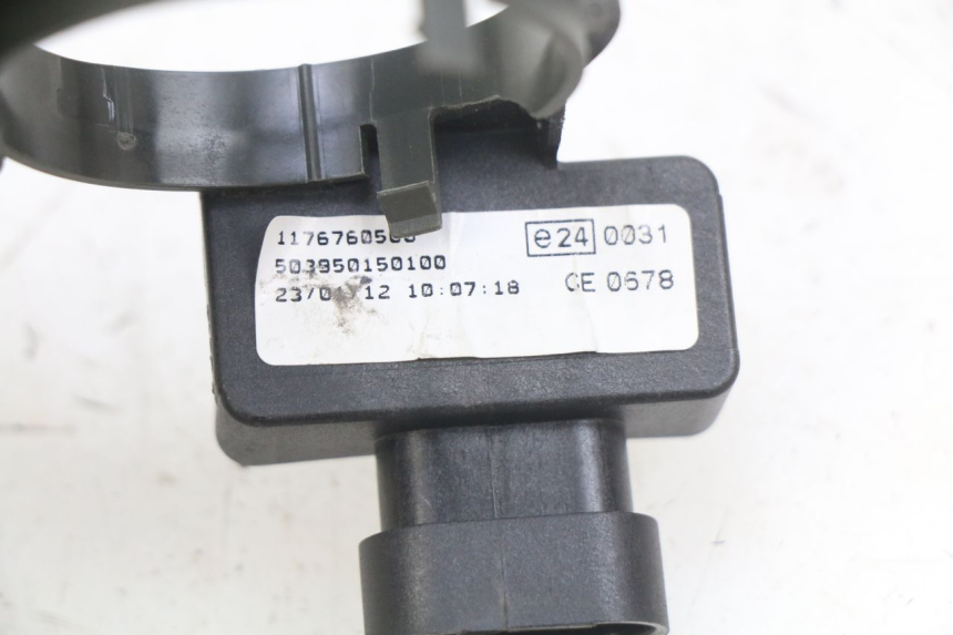 photo de ELECTRICAL RELAY PEUGEOT E-VIVACITY 1 (2012 - 2018) - Component detail