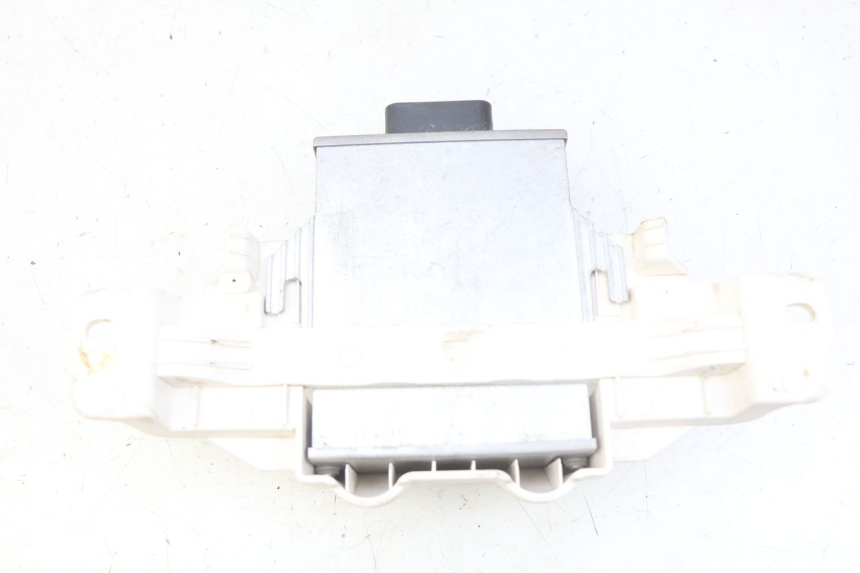 photo de ELECTRICAL RELAY PEUGEOT E-VIVACITY 1 (2012 - 2018) - Component detail