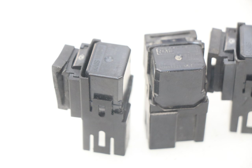 photo de ELECTRIC RELAY YAMAHA FJR ABS 1300 (2016 - 2020) - Component detail