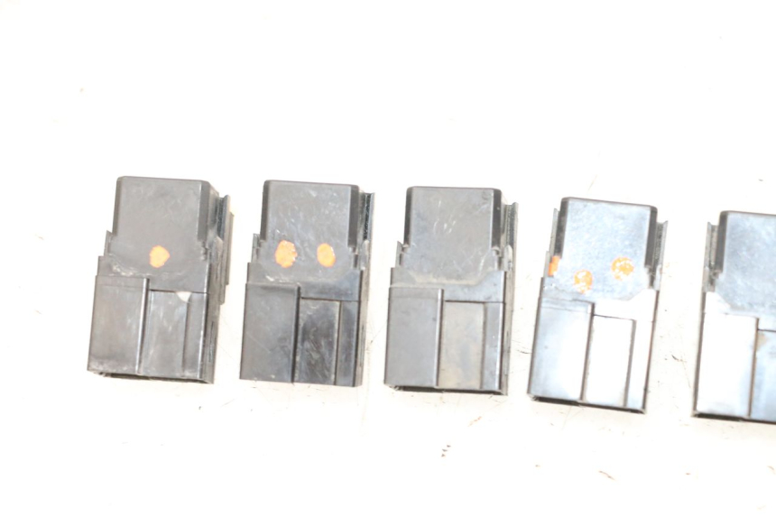 photo de ELECTRICAL RELAY YAMAHA FJR ABS 1300 (2006 - 2012) - Fixing points details