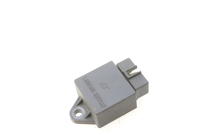 photo de ELECTRICAL RELAY PIAGGIO FLY 2T 50 (2004 - 2017) - Main view