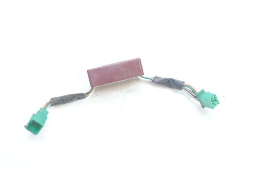 photo de RELAY KYMCO GRAND DINK 125 (2008 - 2014) - Zoom on usage condition