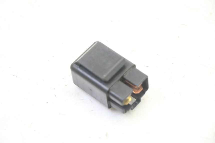 photo de ELECTRIC RELAY SUZUKI GS GSE 500 (2001 - 2003) - Alternative perspective