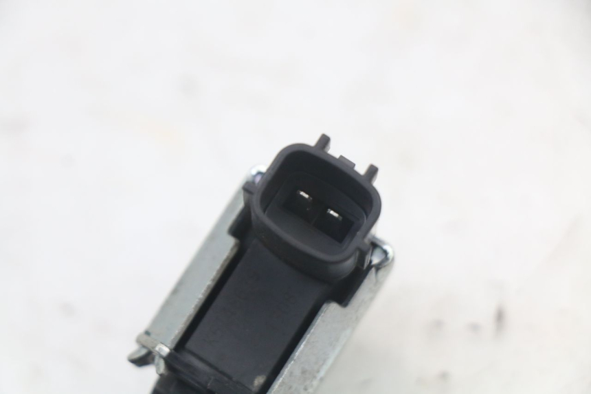 photo de RELAY HUSQVARNA SVARTPILEN 401 (2018 - 2023) - Technical close-up