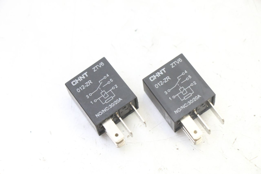 photo de ELECTRICAL RELAY PEUGEOT KISBEE 2T 50 (2018 - 2022) - Main view