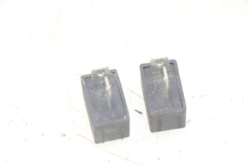 photo de ELECTRICAL RELAY PEUGEOT KISBEE 4T 50 (2018 - 2022) - Component detail
