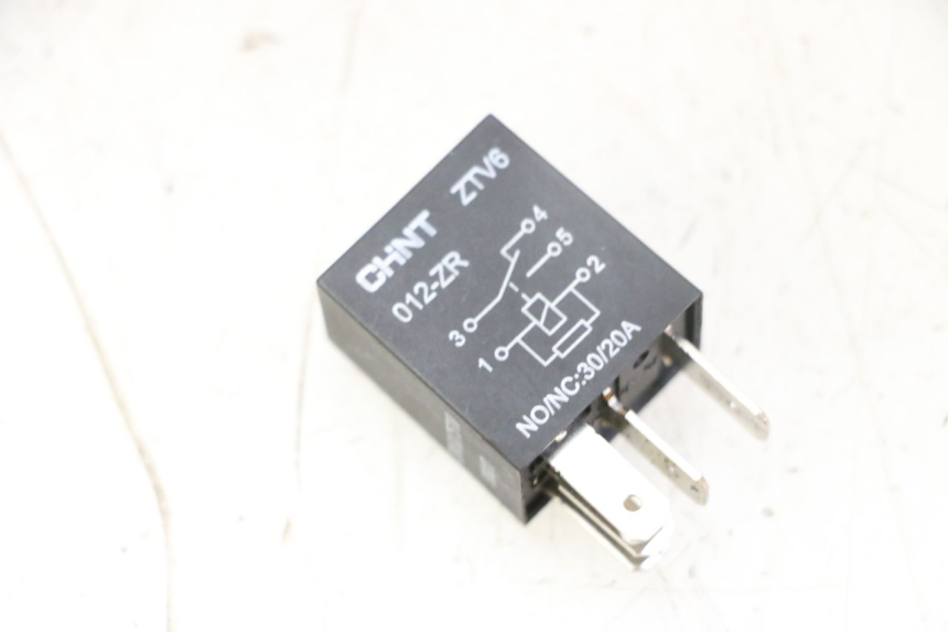 photo de ELECTRICAL RELAY PEUGEOT KISBEE 4T 50 (2018 - 2022) - Main view