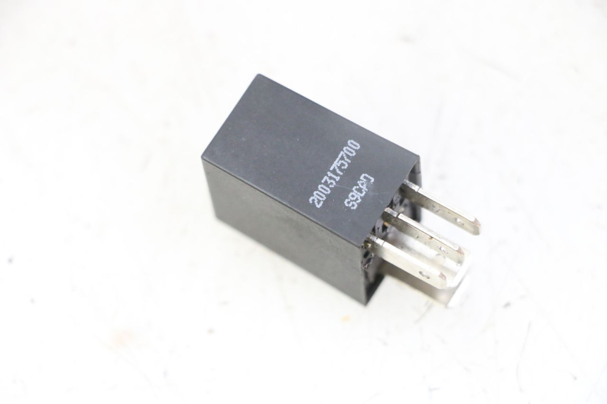photo de ELECTRICAL RELAY PEUGEOT KISBEE 4T 50 (2018 - 2022) - Component detail