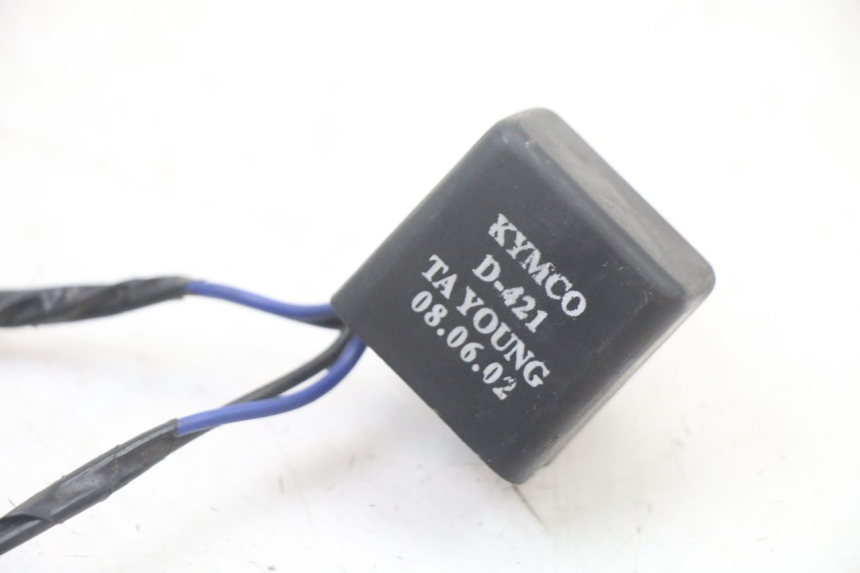 photo de RELAY KYMCO GRAND DINK 125 (2008 - 2014) - Zoom on usage condition