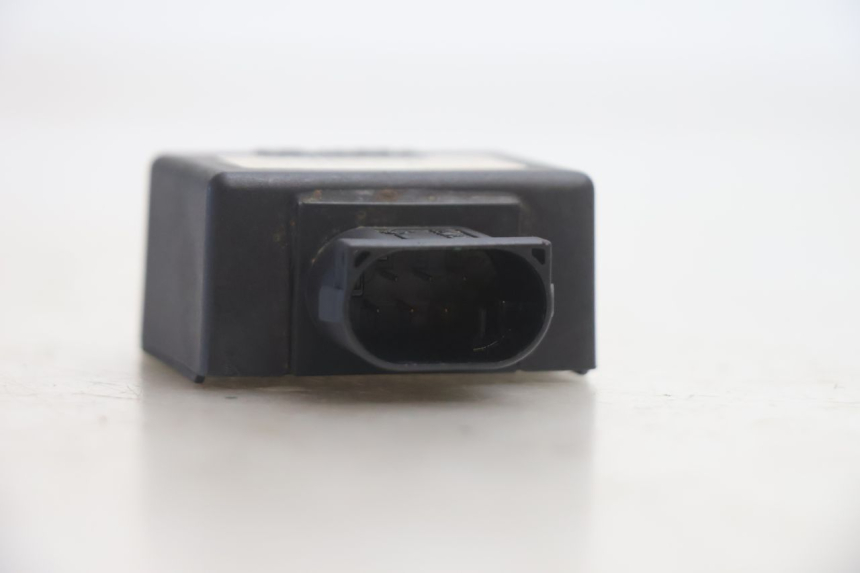 photo de RELAY PEUGEOT LUDIX ONE 14P 50 (2004 - 2013) - Zoom on usage condition