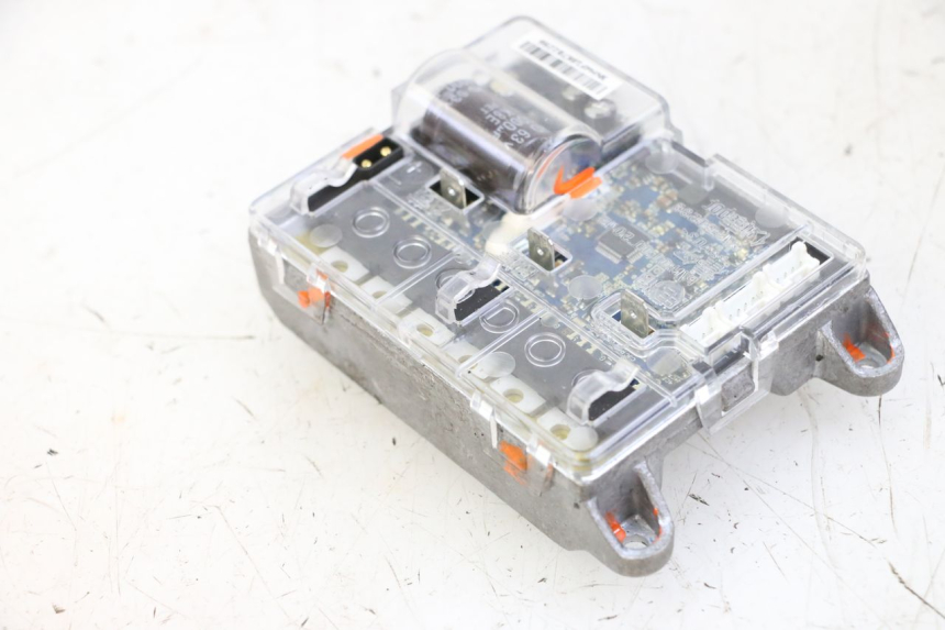 photo de ELECTRICAL RELAY XIAOMI MI PRO 2 1 - Fixing points details