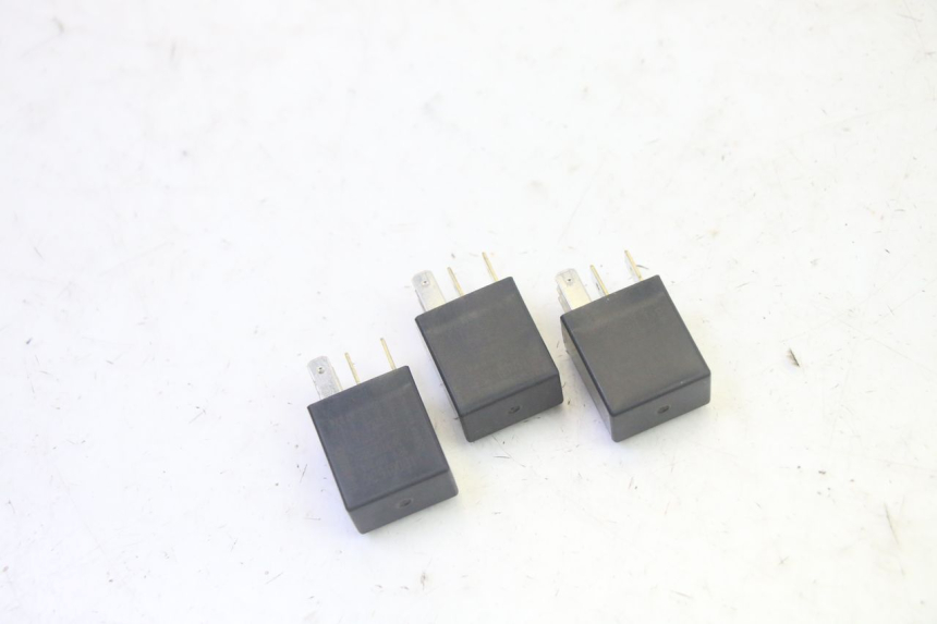 photo de RELAY PIAGGIO MP3 HPE 350 (2018 - 2020) - Component detail