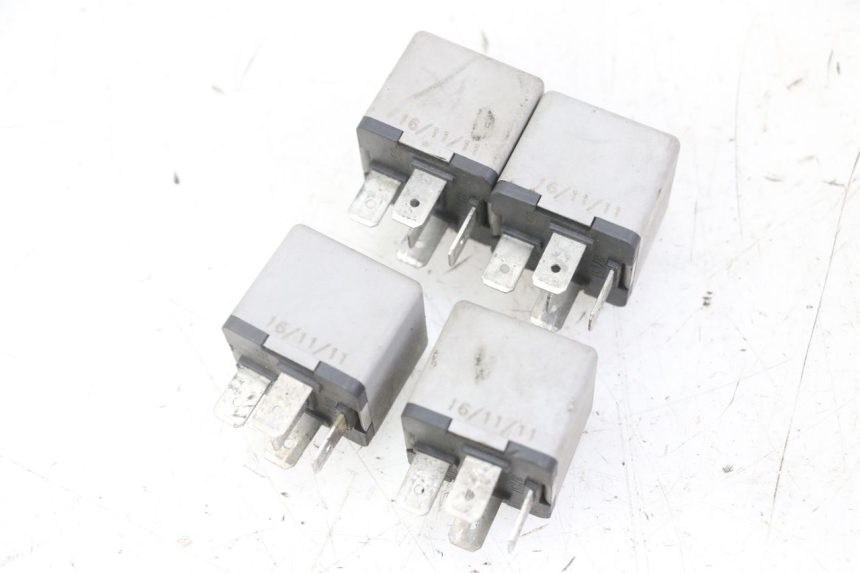 photo de ELECTRIC RELAY PIAGGIO MP3 LT 300 (2010 - 2016) - Component detail