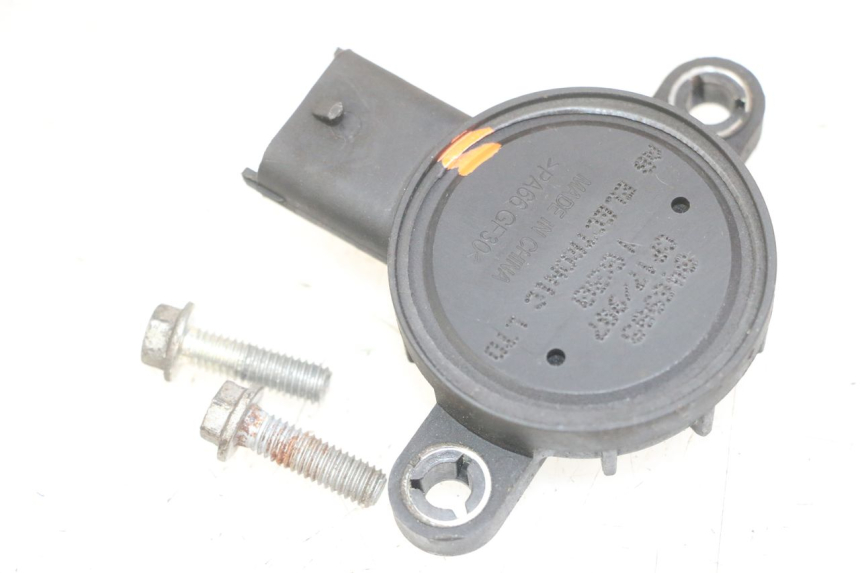 photo de ELECTRICAL RELAY PIAGGIO MP3 LT 400 (2007 - 2012) - Zoom on usage condition