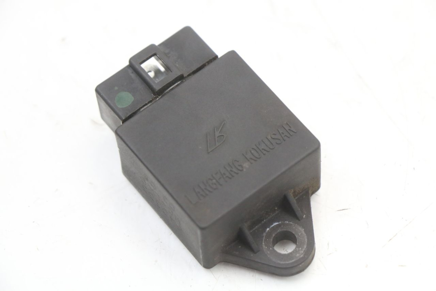 photo de ELECTRICAL RELAY PIAGGIO MP3 125 (2006 - 2014) - Alternative perspective