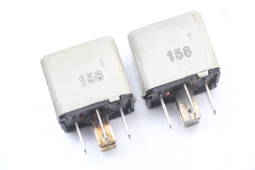 photo de ELECTRICAL RELAY PIAGGIO MP3 125 (2006 - 2014) - Main view