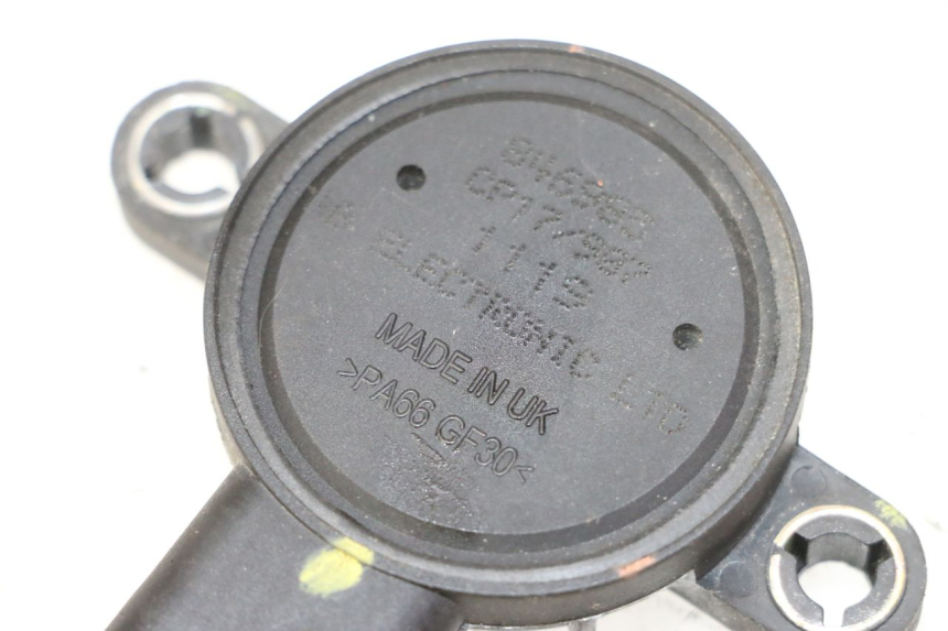 photo de ELECTRIC RELAY PIAGGIO MP3 RL 250 (2006 - 2010) - Zoom on usage condition