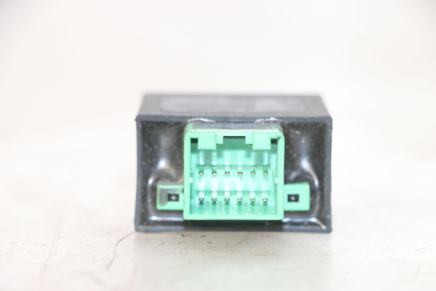 photo de ELECTRICAL RELAY GILERA NEXUS 125 (2009 - 2013) - Component detail