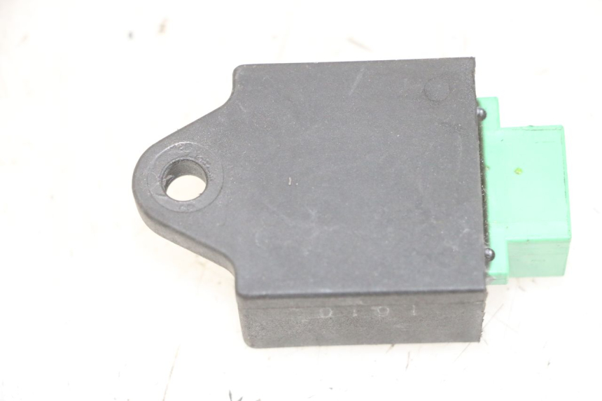 photo de ELECTRICAL RELAY GILERA NEXUS 125 (2009 - 2013) - Zoom on usage condition