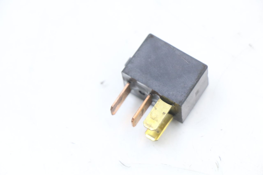 photo de ELECTRICAL RELAY HONDA PCX (JF28) 125 (2009 - 2011) - Zoom on usage condition