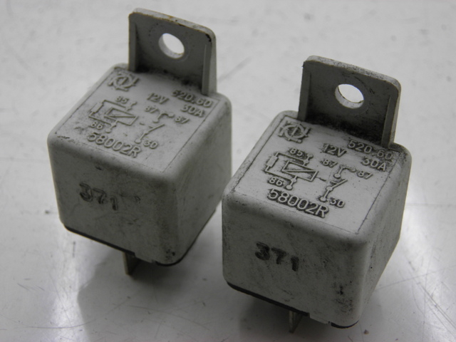 photo de RELAY PIAGGIO BEVERLY 125 (1998 - 2005) - Main view