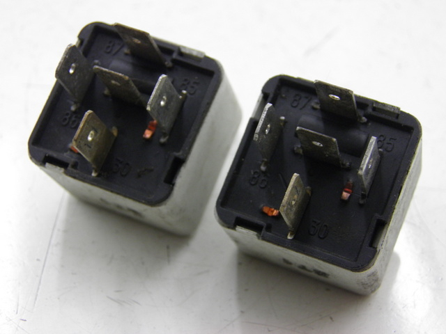 photo de RELAY PIAGGIO BEVERLY 125 (1998 - 2005) - Component detail