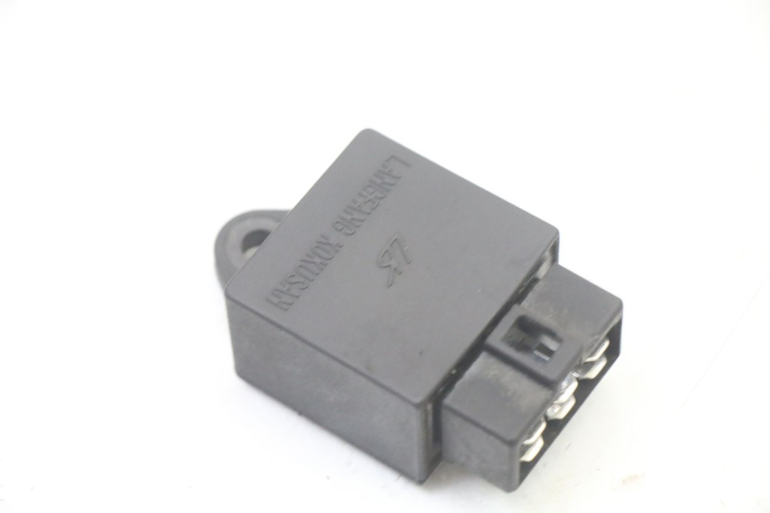 photo de ELECTRICAL RELAY PIAGGIO FLY 2T 50 (2004 - 2017) - Main view