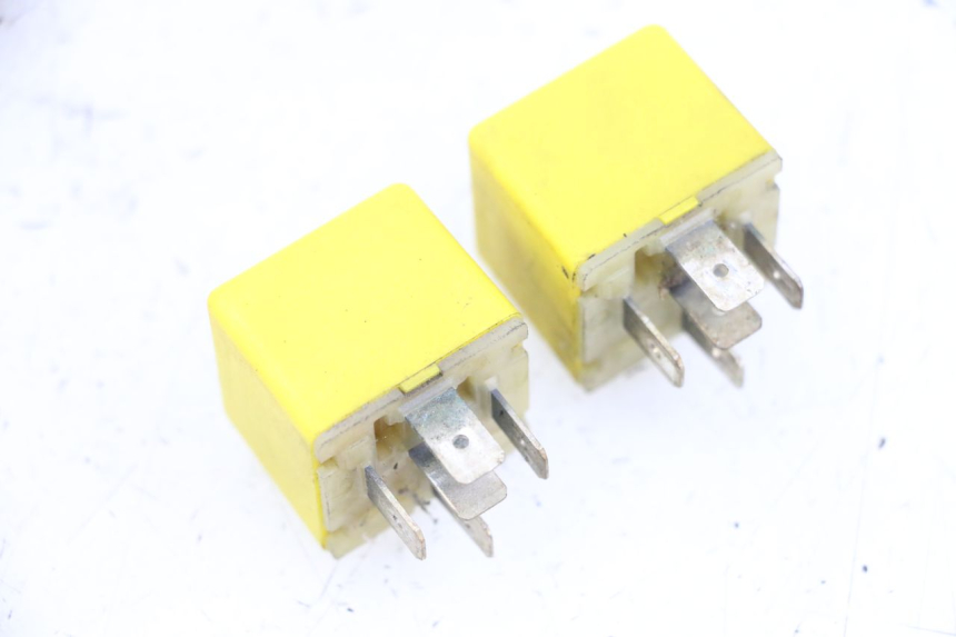 photo de ELECTRICAL RELAY PIAGGIO MP3 125 (2006 - 2014) - Zoom on usage condition