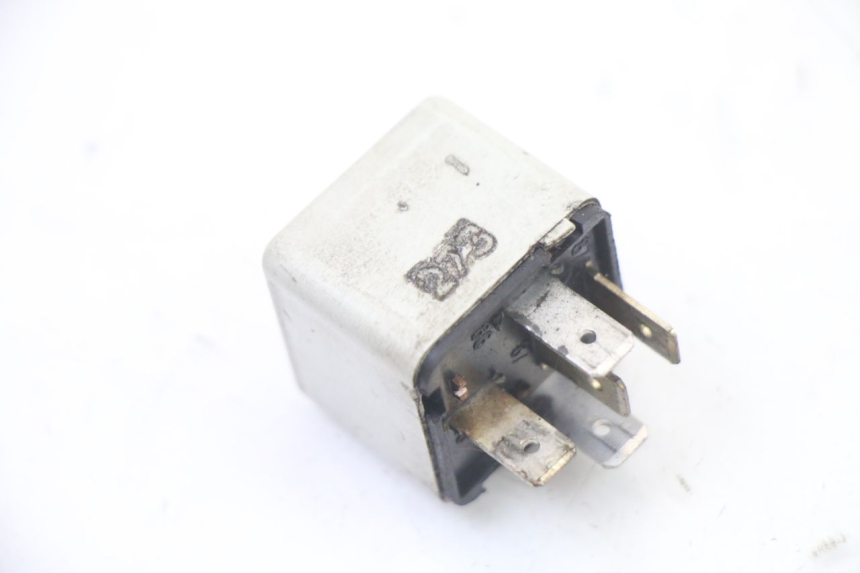 photo de ELECTRICAL RELAY PIAGGIO VESPA GRANTURISMO 125 (2003 - 2007) - Main view